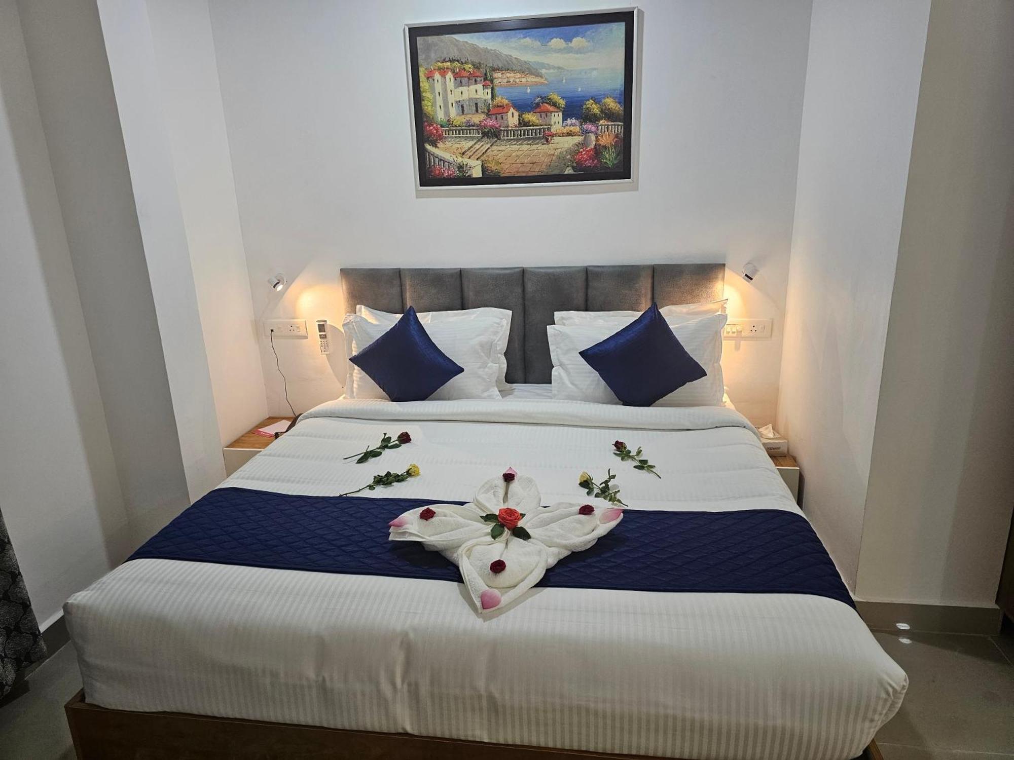Pearl Residency Ξενοδοχείο Ayoor Εξωτερικό φωτογραφία