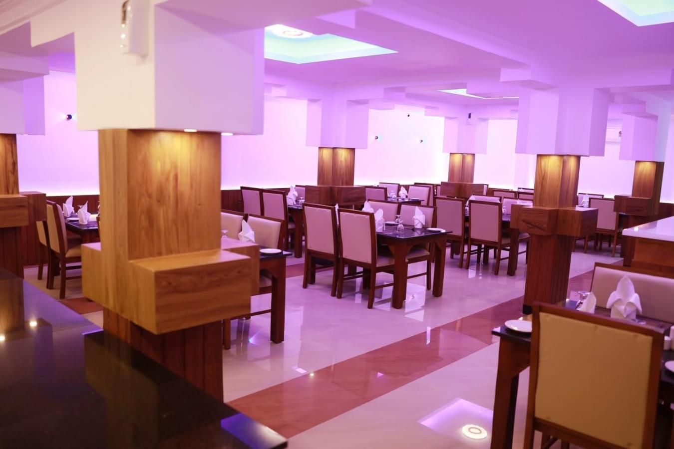 Pearl Residency Ξενοδοχείο Ayoor Εξωτερικό φωτογραφία