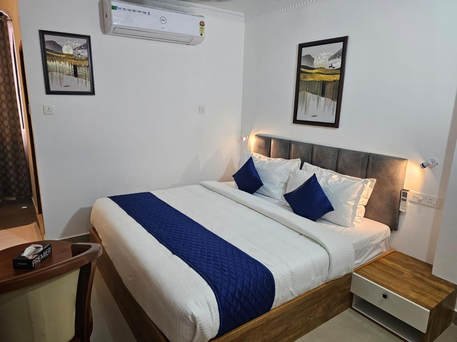 Pearl Residency Ξενοδοχείο Ayoor Εξωτερικό φωτογραφία